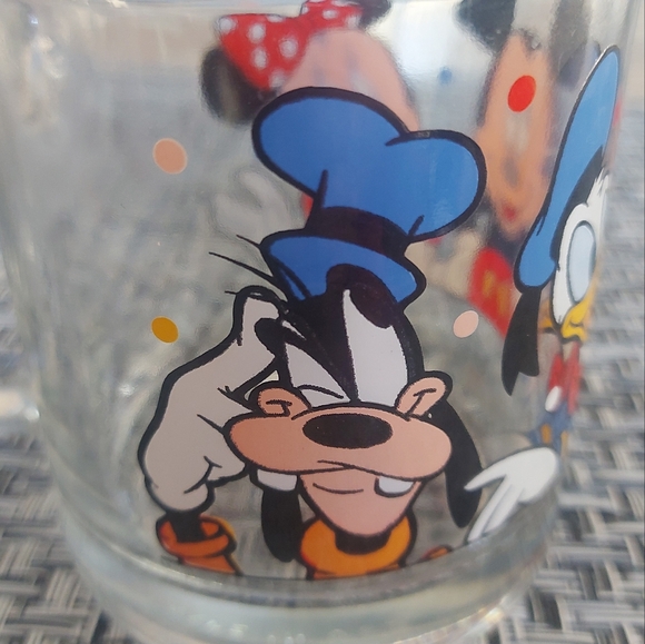 Disney coffee cup - Picture 4 of 9